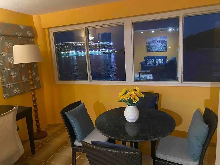 Βίλα Condo By The Sea Five Islands Village