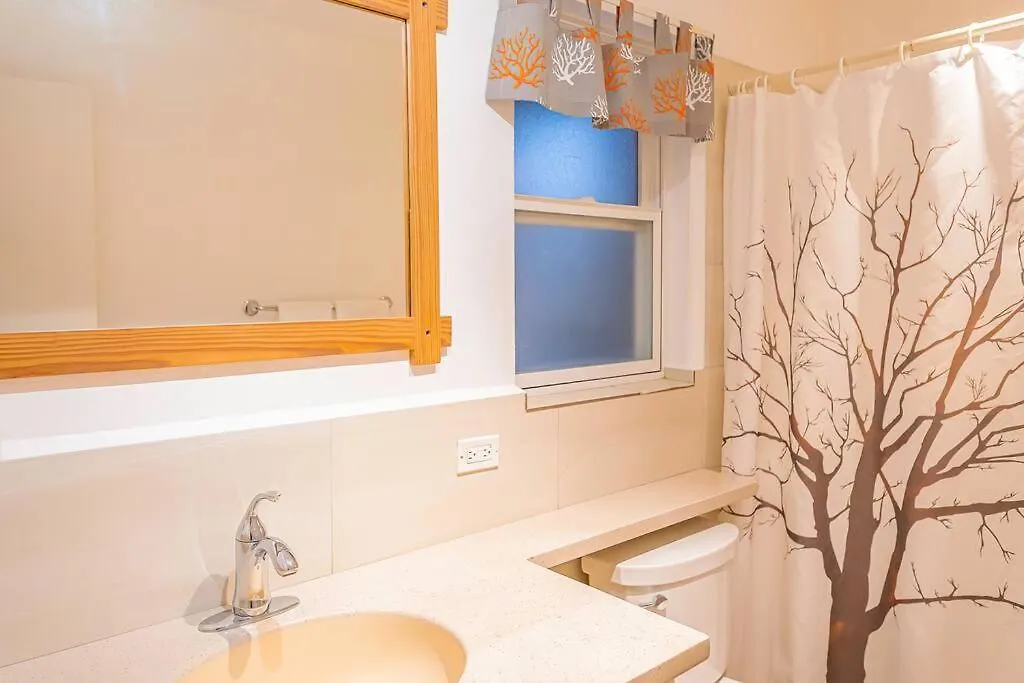 Βίλα Condo By The Sea Five Islands Village